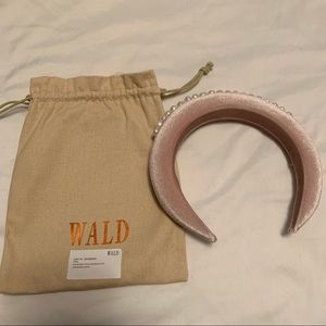 Wald Pink velvet and pearl headband